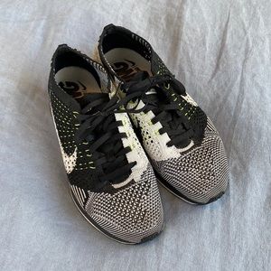 GUC Nike Flyknit Racer